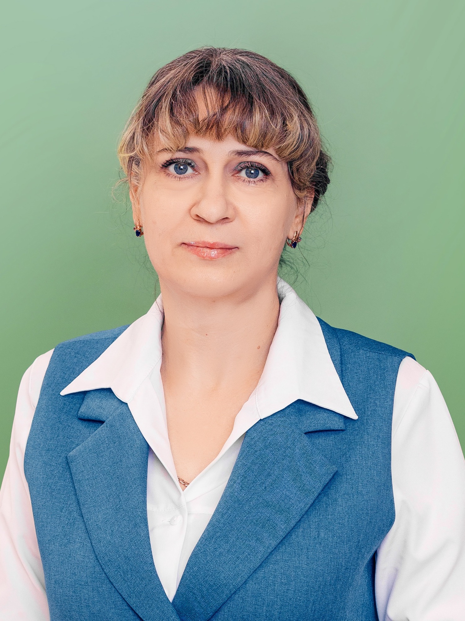 Соколова Юлия Михайловна.